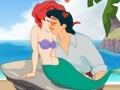                                                                     Kiss Little Mermaid  ﺔﺒﻌﻟ