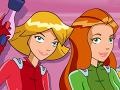                                                                     Totally Spies: Wall Brawl  ﺔﺒﻌﻟ