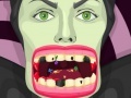                                                                     Maleficent Bad Teeth ﺔﺒﻌﻟ