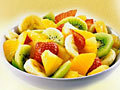                                                                     Cooking a fruit salad ﺔﺒﻌﻟ