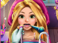                                                                     Blonde Princess Real Dentist  ﺔﺒﻌﻟ