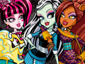                                                                     Monster High Girls: Spot Objects ﺔﺒﻌﻟ