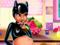                                                                     Catwoman Pregnant ﺔﺒﻌﻟ