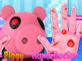                                                                     Piggy Hand Doctor  ﺔﺒﻌﻟ