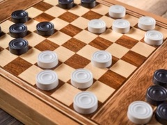                                                                     Checkers Two Player ﺔﺒﻌﻟ