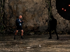                                                                     Brutal Raver ﺔﺒﻌﻟ