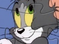                                                                     Tom and Jerry ﺔﺒﻌﻟ